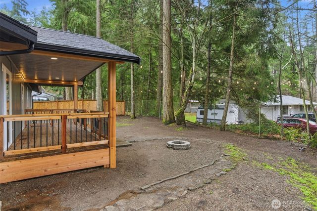 21707 Beachside Drive SE, Yelm, WA 98597