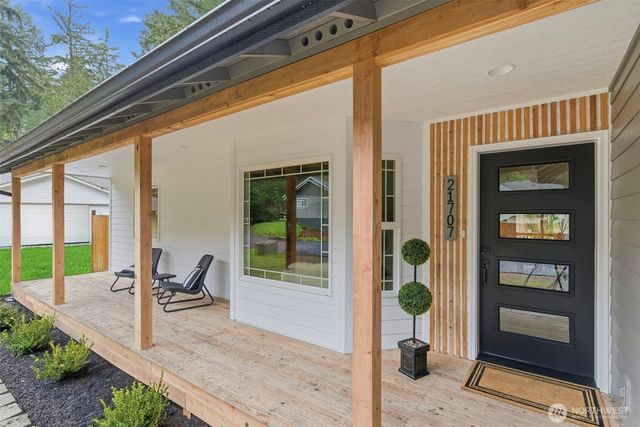 21707 Beachside Drive SE, Yelm, WA 98597