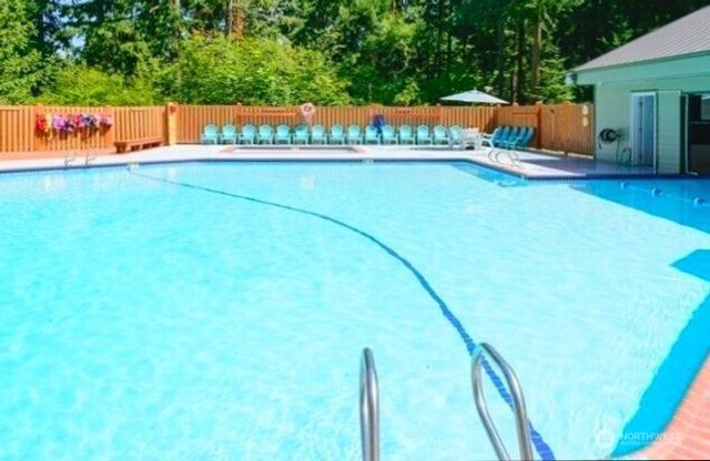 21707 Beachside Drive SE, Yelm, WA 98597