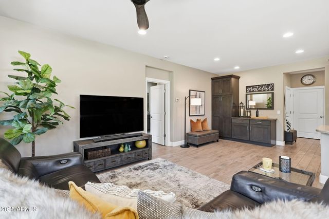 875 E VERDE Boulevard, Queen Creek, AZ 85140