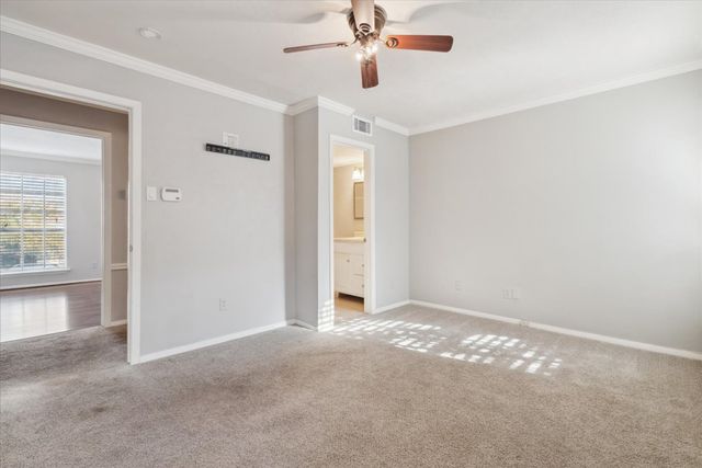 3627 Dickason Avenue C, Dallas, TX 75219