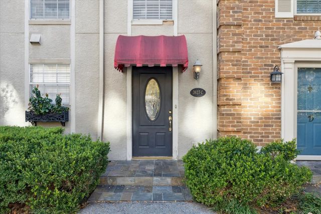 3627 Dickason Avenue C, Dallas, TX 75219