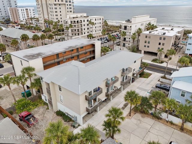 410 1ST Street S E, Jacksonville Beach, FL 32250