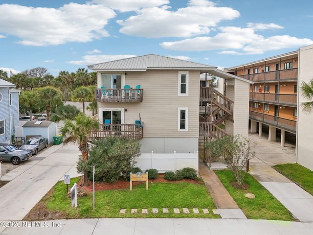 410 1ST Street S E, Jacksonville Beach, FL 32250