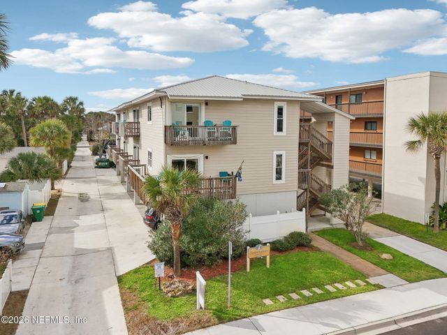 410 1ST Street S E, Jacksonville Beach, FL 32250