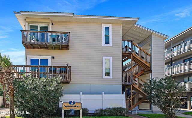 410 1ST Street S E, Jacksonville Beach, FL 32250