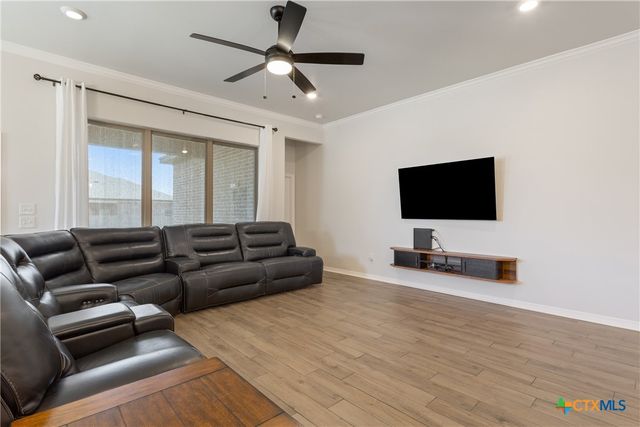 707 Eagle View Drive, Salado, TX 76571