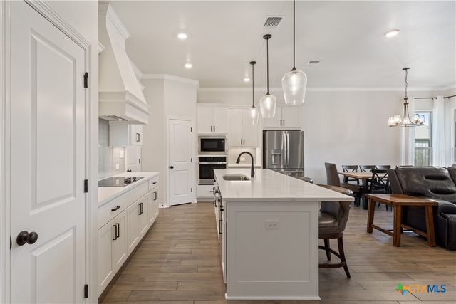 707 Eagle View Drive, Salado, TX 76571