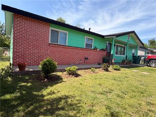 806 N 14th Street, Rogers, AR 72756