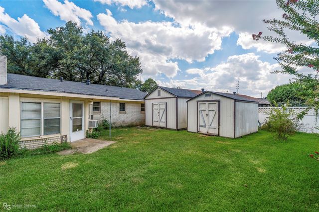 400 Plaza Circle, Bossier City, LA 71111
