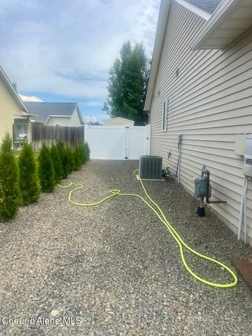 600 N Elm RD, Post Falls, ID 83854