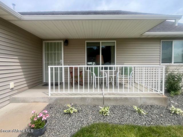 600 N Elm RD, Post Falls, ID 83854