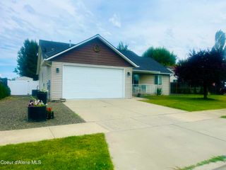 600 N Elm RD, Post Falls, ID 83854