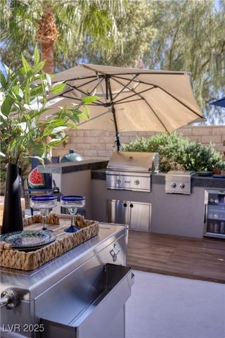 30 Strada Principale, Henderson, NV 89011