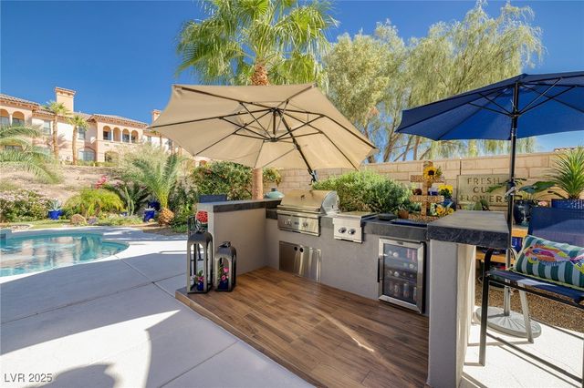 30 Strada Principale, Henderson, NV 89011