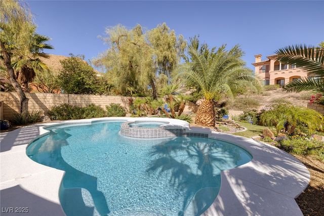 30 Strada Principale, Henderson, NV 89011