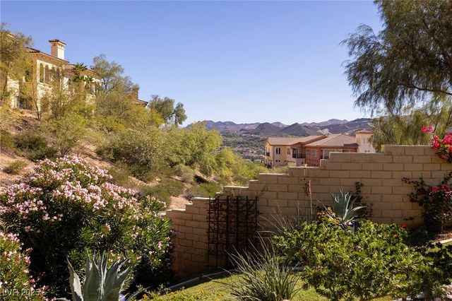 30 Strada Principale, Henderson, NV 89011