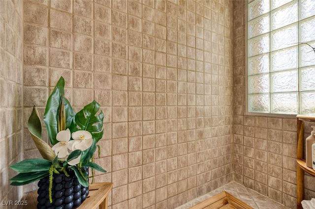 30 Strada Principale, Henderson, NV 89011