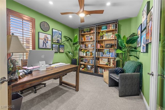 30 Strada Principale, Henderson, NV 89011