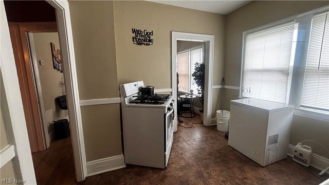 1723 Noble Road, East Cleveland, OH 44112