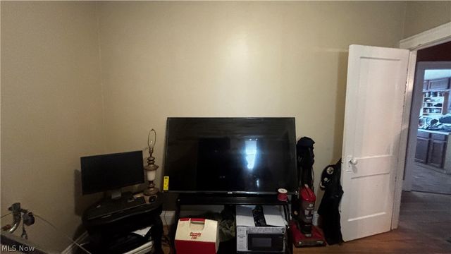 1723 Noble Road, East Cleveland, OH 44112