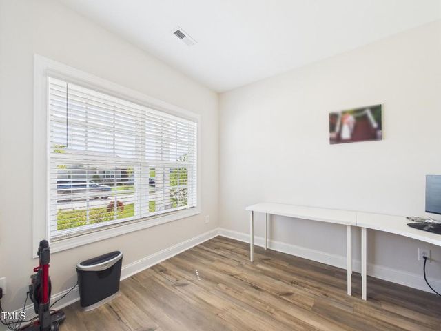 110 Symmetry Lp, Youngsville, NC 27596