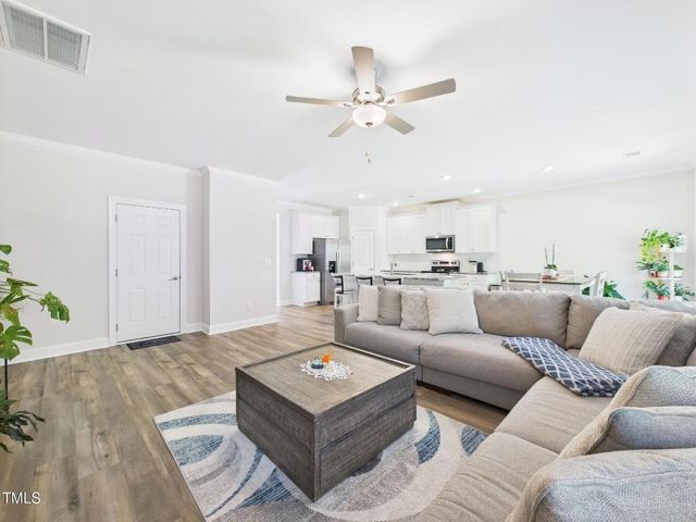 110 Symmetry Lp, Youngsville, NC 27596