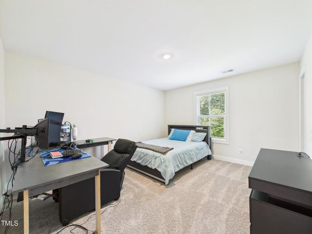 110 Symmetry Lp, Youngsville, NC 27596