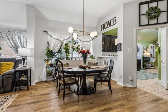 2136 Pritchard Drive, Grapevine, TX 76051