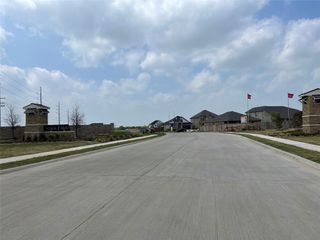 1912 Briar Hill Drive, Denton, TX 76207