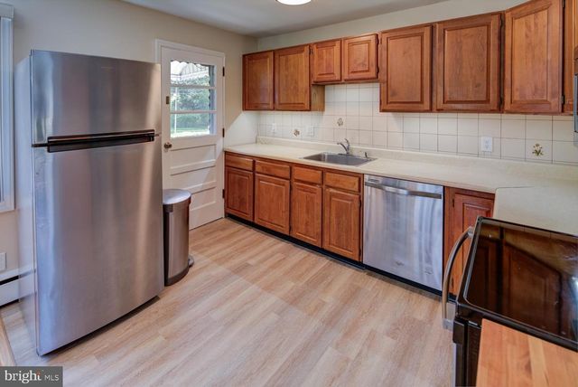 716 CHRYSLER AVE, Newark, DE 19711
