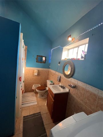 4838 Wisteria Street, Dallas, TX 75211