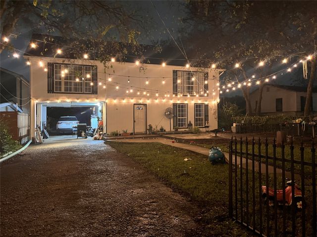 4838 Wisteria Street, Dallas, TX 75211