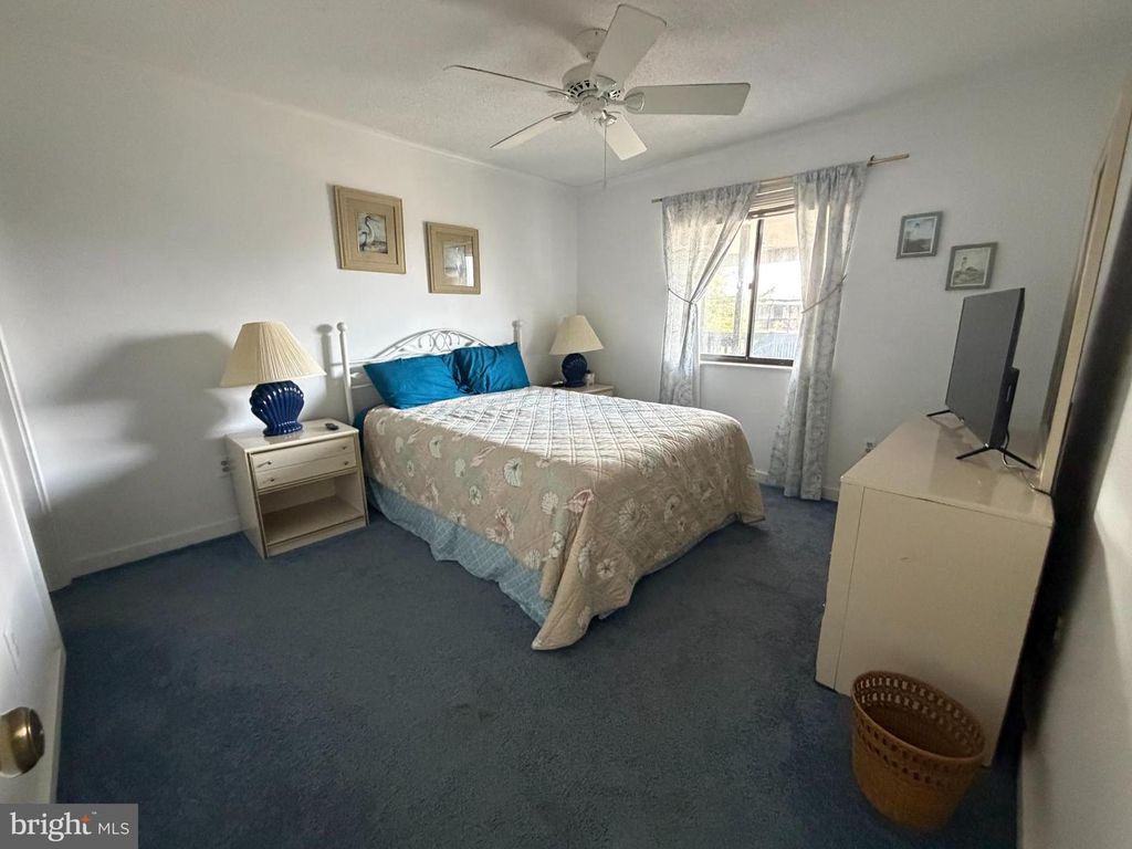 Image 5 of property listing at 119 OLD LANDING RD #301-H, Ocean City, MD 21842