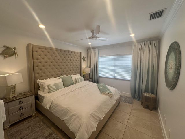 468 W Ocean Avenue, Boynton Beach, FL 33435