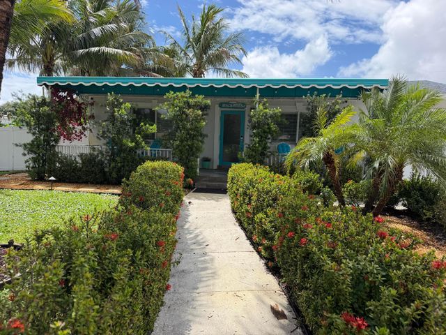 468 W Ocean Avenue, Boynton Beach, FL 33435
