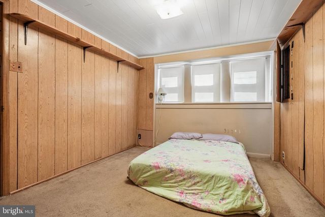 29 TRINITY PL, Barrington, NJ 08007