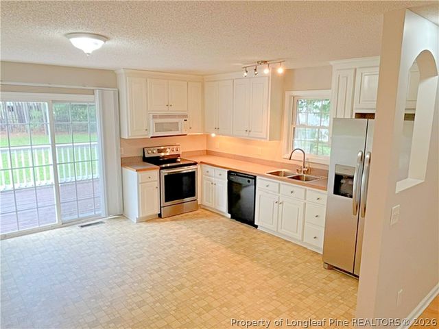 511 N Franklin Drive, Sanford, NC 27330