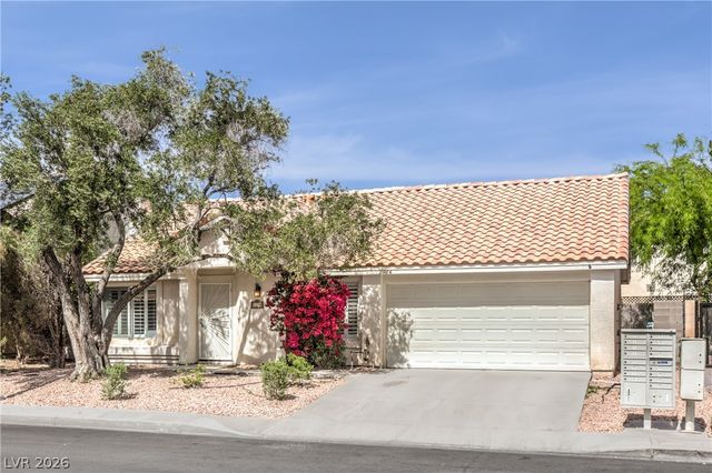 1734 Black Hills Way, North Las Vegas, NV 89031