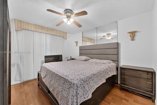 5900 NW 44th Street 414, Lauderhill, FL 33319