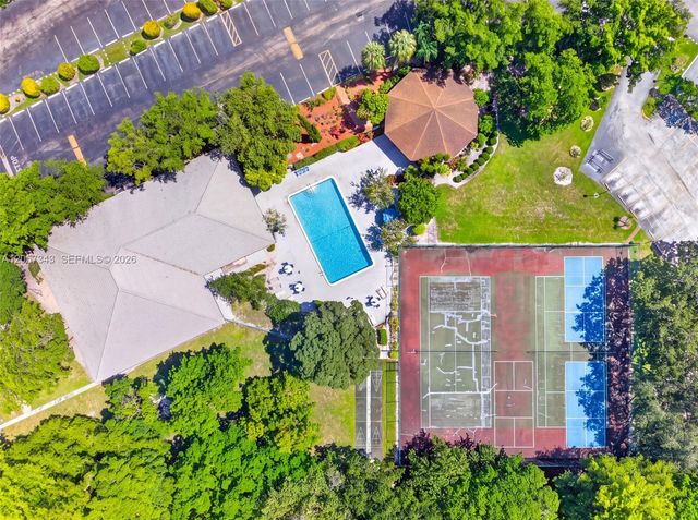5900 NW 44th Street 414, Lauderhill, FL 33319