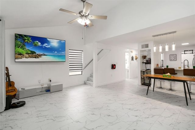 5098 ERNST COURT 41, Orlando, FL 32819