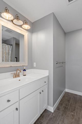 2479 Woods Drive, Victoria, MN 55386