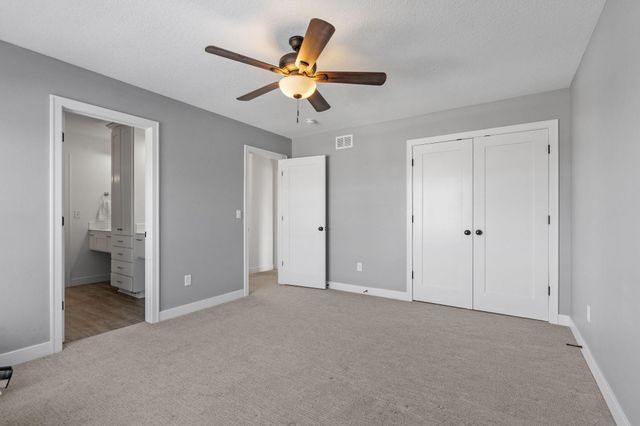 2479 Woods Drive, Victoria, MN 55386