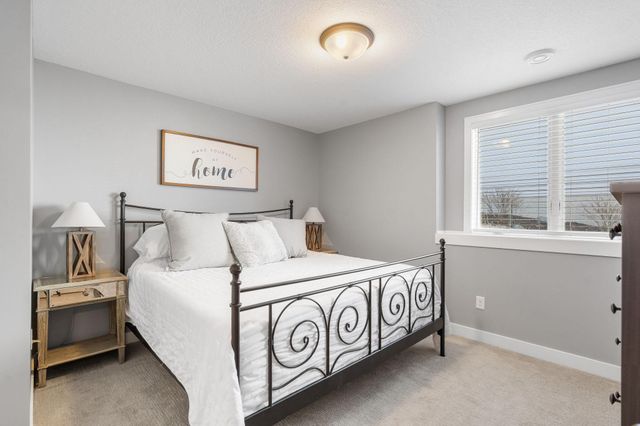 2479 Woods Drive, Victoria, MN 55386