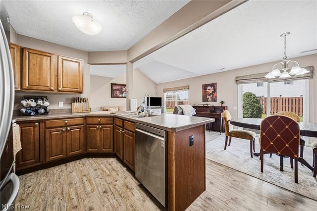 988 Tradewinds Cove, Painesville, OH 44077