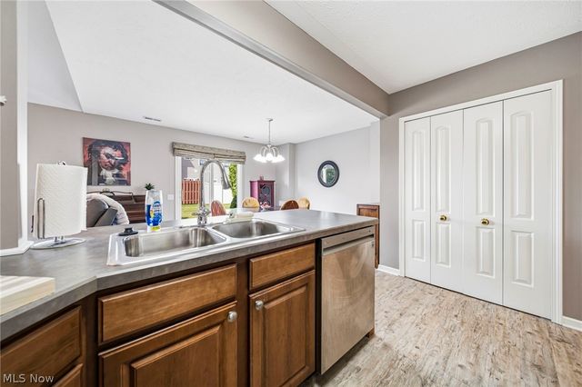 988 Tradewinds Cove, Painesville, OH 44077