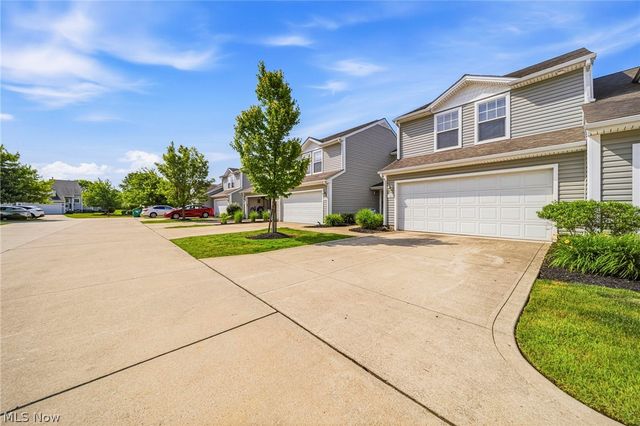 988 Tradewinds Cove, Painesville, OH 44077