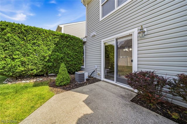 988 Tradewinds Cove, Painesville, OH 44077