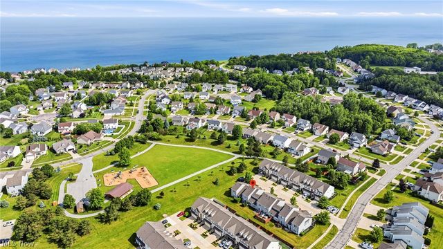 988 Tradewinds Cove, Painesville, OH 44077